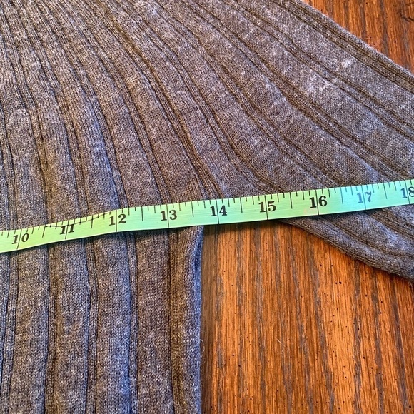 Valerie Bertinelli Gray Knit Sweater Small - Picture 6 of 8